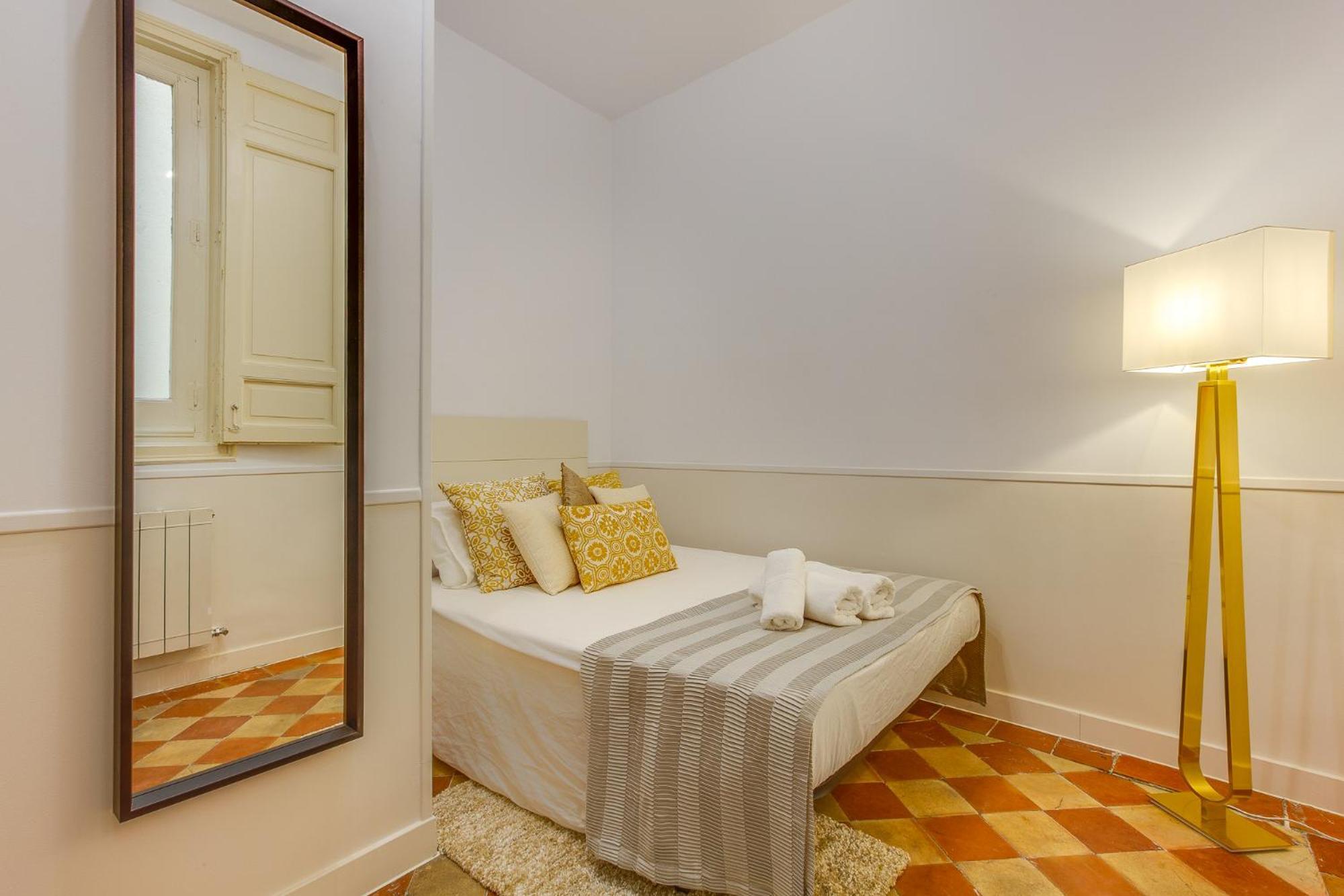 Amplias Habitaciones En El Corazon De Madrid - Plaza De Espana Exterior foto
